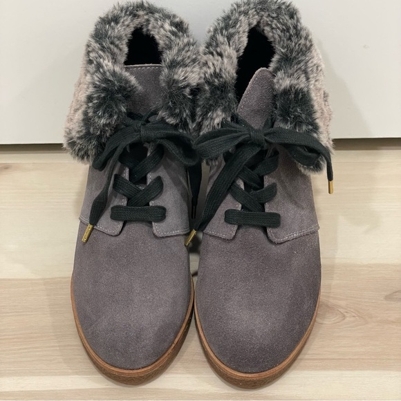 EUC Cole Haan Coralie Waterproof Wedge Bootie. Grey. Faux Fur. Size 6 / 6B - Picture 12 of 15